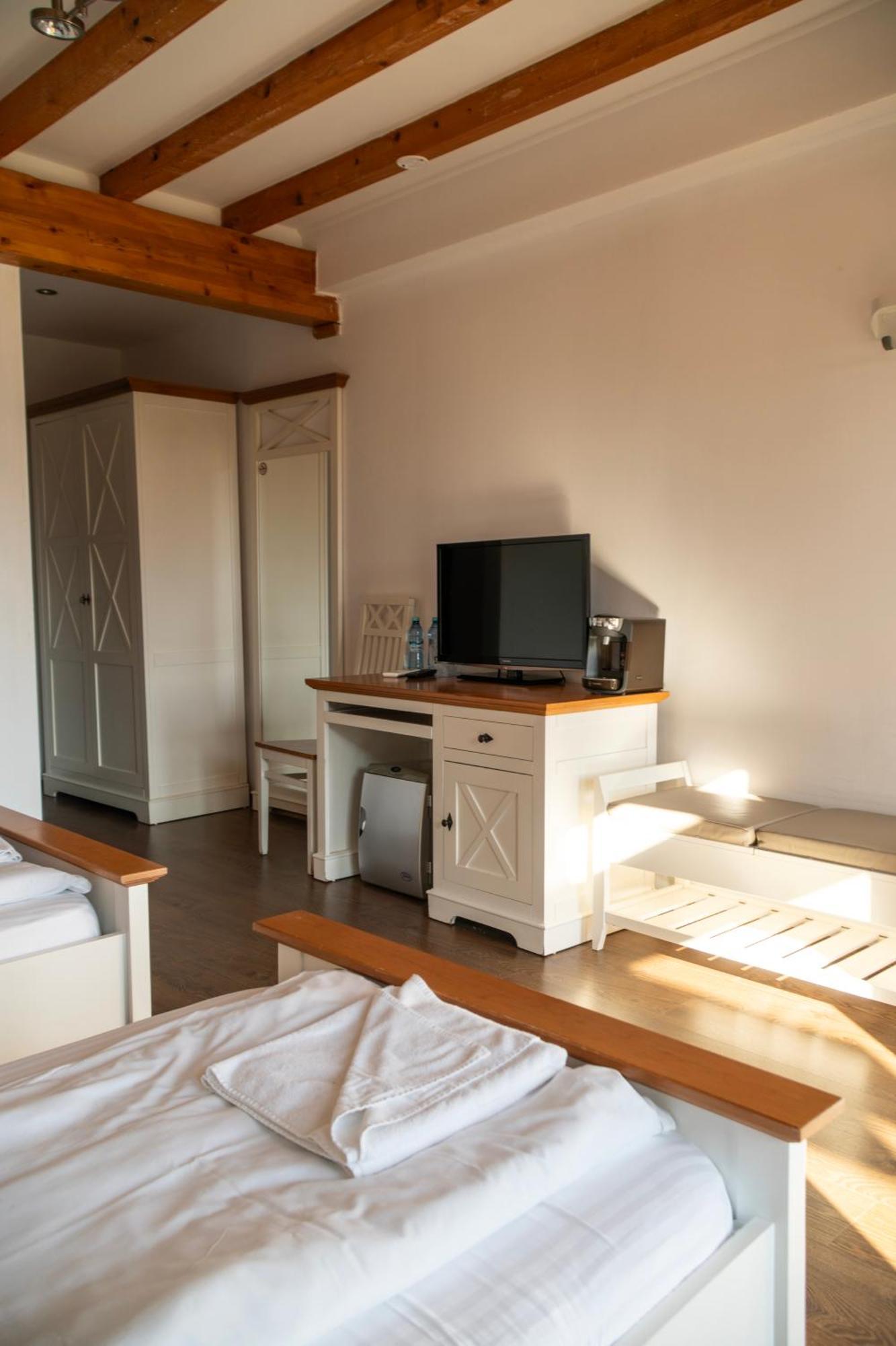 Hotel Lifeharbour Limanu Esterno foto